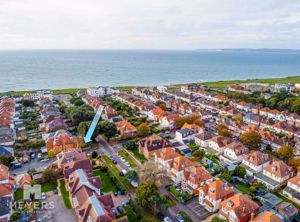 Photo 19- click for photo gallery